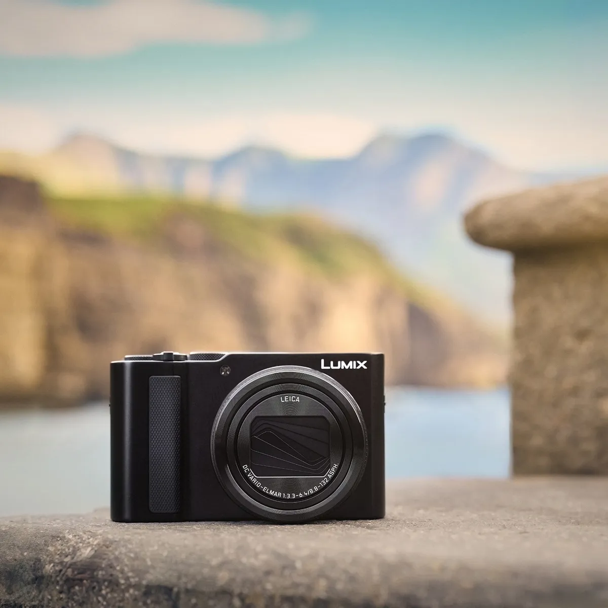 Panasonic LUMIX DC-TX3 travel zoom camera