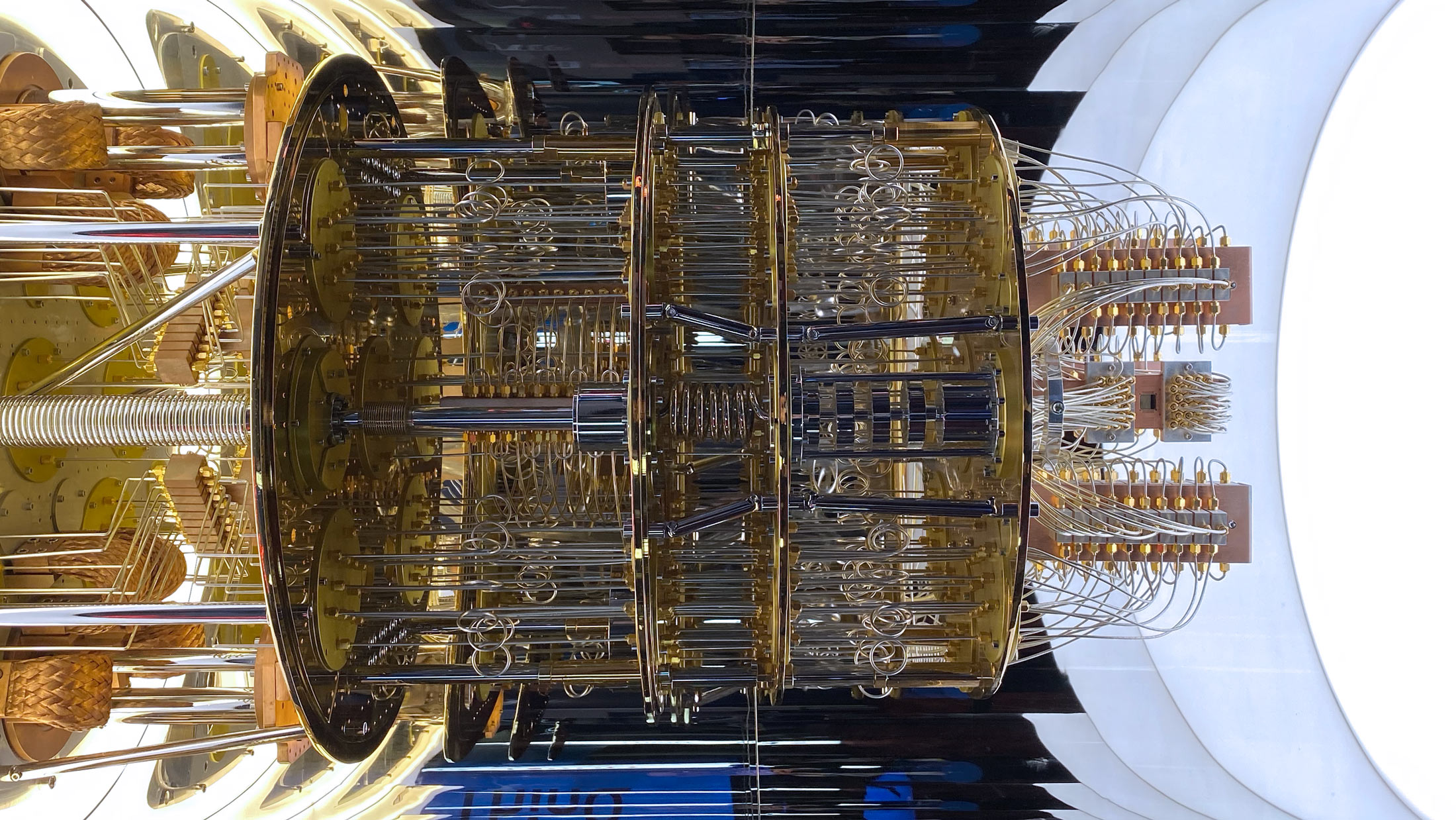 Why You Can't Just Daisy-Chain Quantum Computers Together