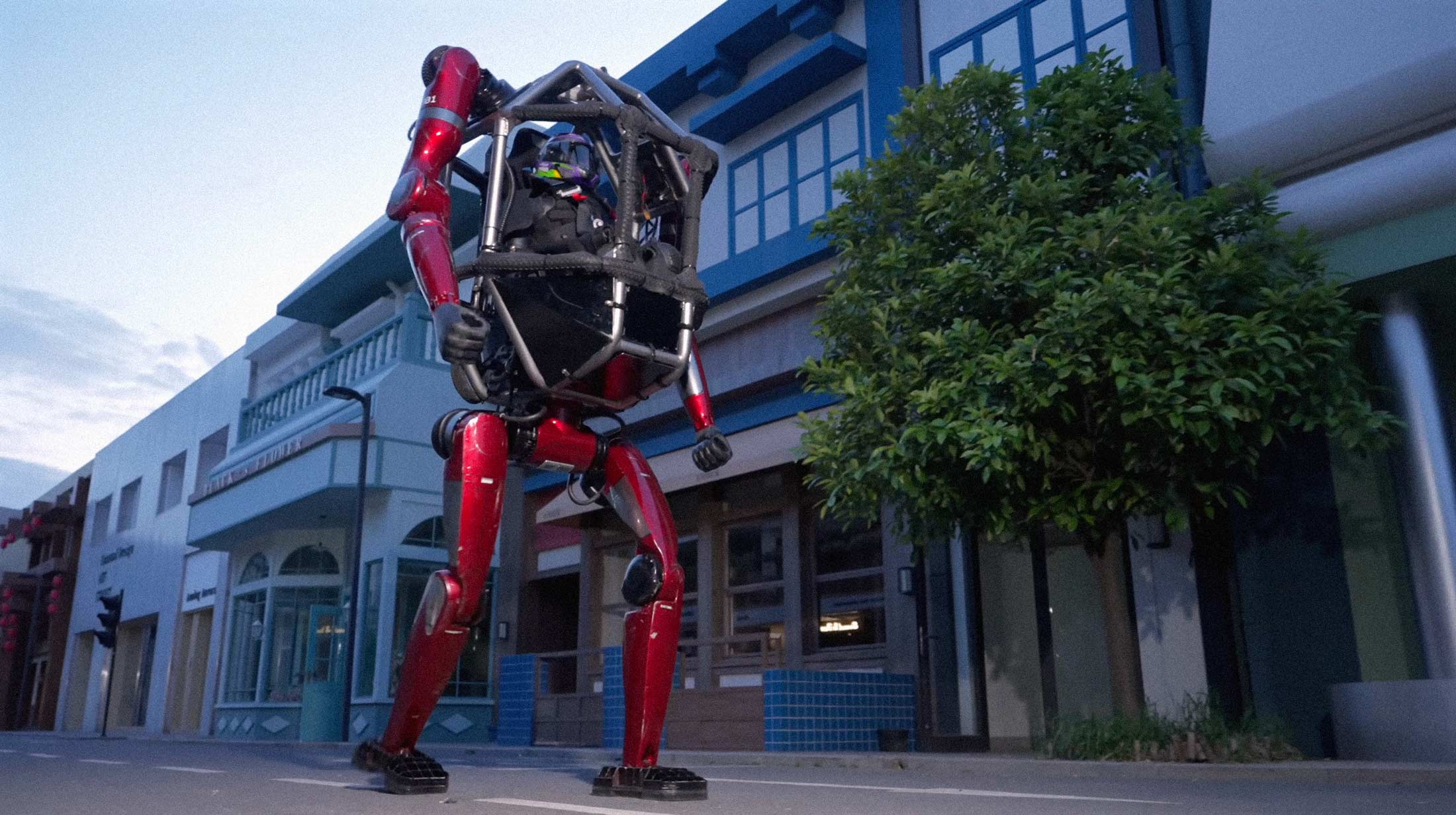 Unitree's GD01 Mecha Puts a Pilot Inside a Walking Robot for $650,000